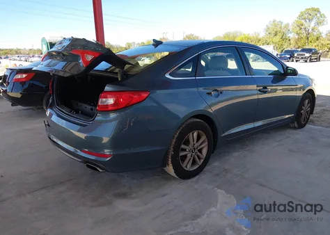 2015 Hyundai Sonata Se z USA, uszkodzony, nr VIN 5NPE24AF3FH152814
